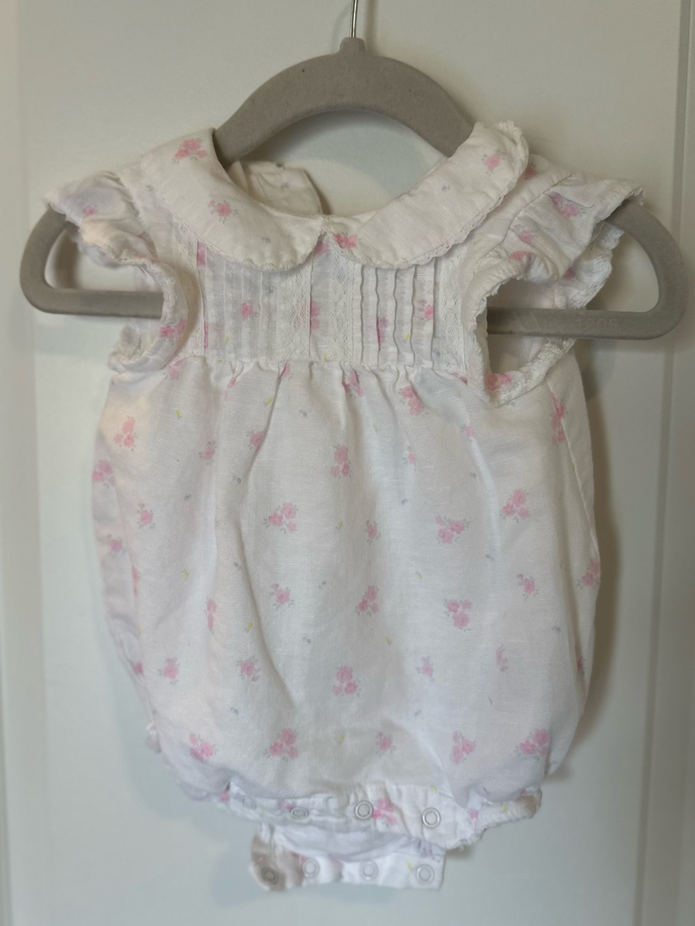 Janie and Jack Baby Girl White Romper with Pink Floral Print 0-3M